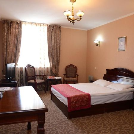 אסטנה Bozok Hotel מראה חיצוני תמונה