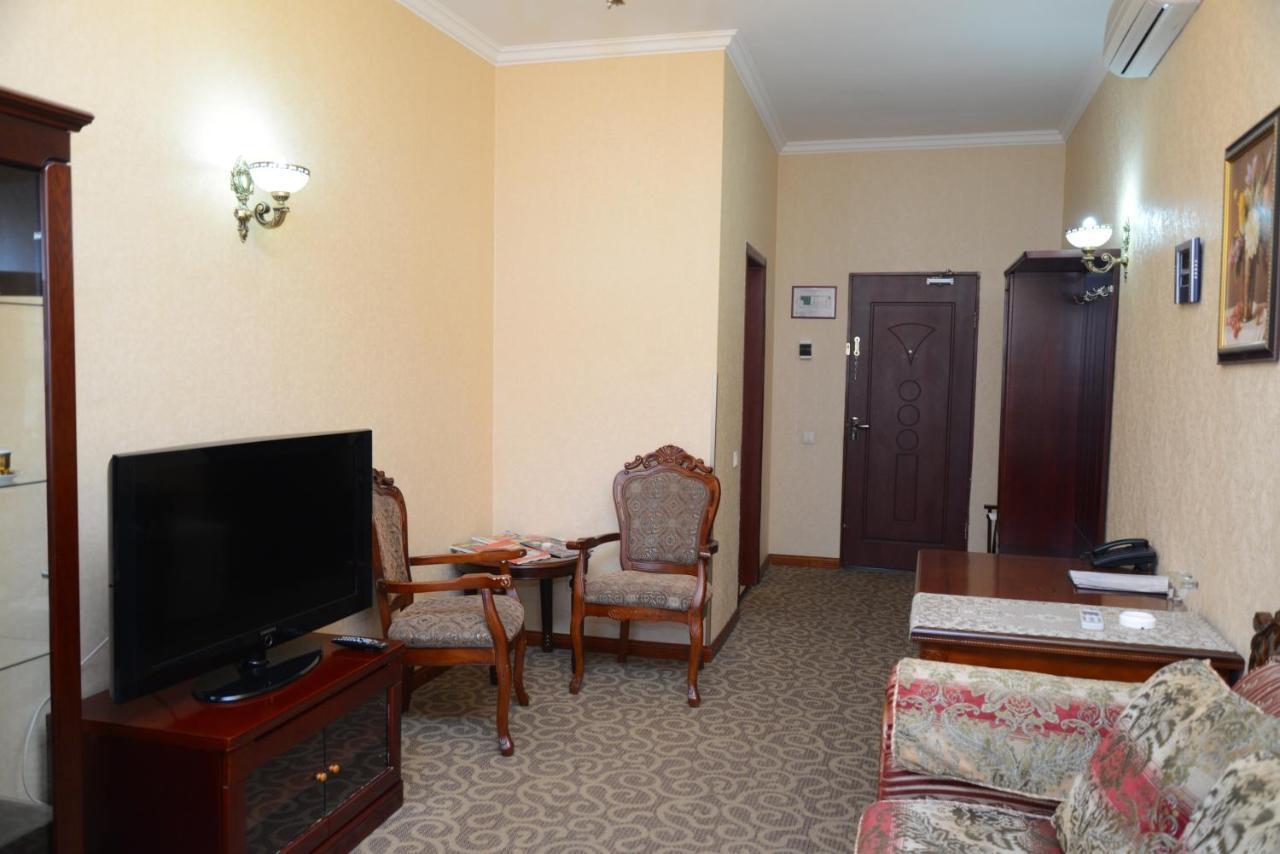 אסטנה Bozok Hotel מראה חיצוני תמונה