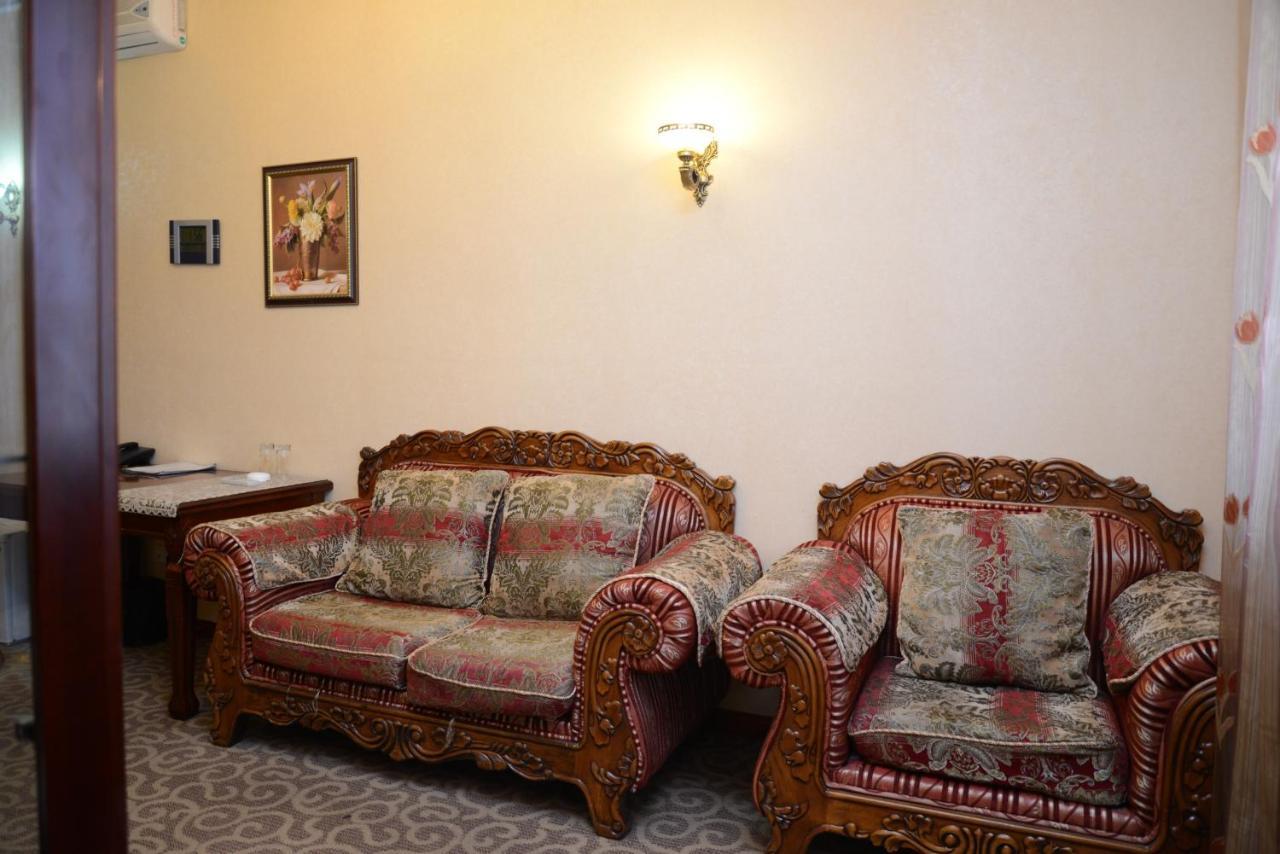 אסטנה Bozok Hotel מראה חיצוני תמונה
